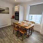 Riverside Heights- Dog Friendly Lakeland Retreat In Town Centre شقة كوكيرماوث
