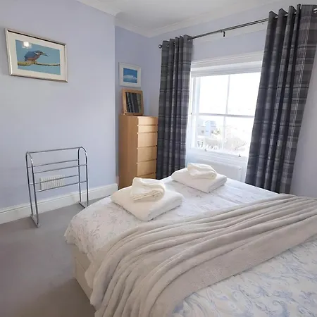 Dog Friendly Lakeland - Private Parking - Location
