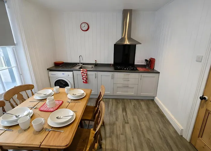 شقة Riverside Heights- Dog Friendly Lakeland Retreat In Town Centre *